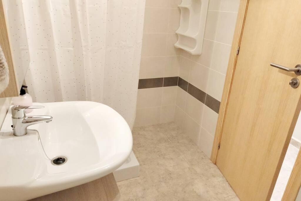 شقة Residencial Azahar, Piscina Y Parking Gratis Moncófar المظهر الخارجي الصورة